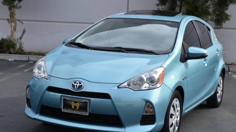 TOYOTA PRIUS C 2013 JTDKDTB32D1044457 image